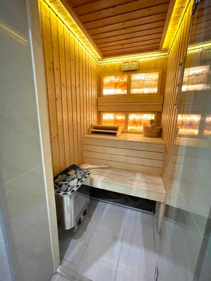 Pearl Lux Residency - Finn Sauna & Steam Room Будапешт Экстерьер фото
